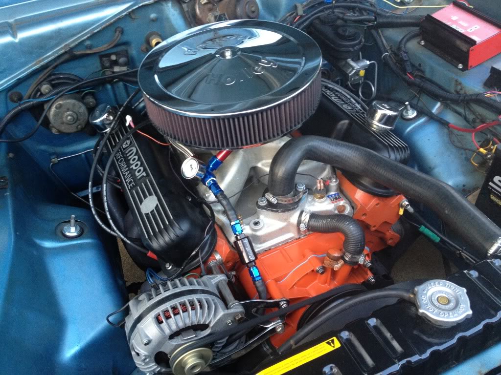 Chrysler 360 magnum engine #1